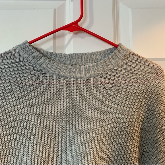 American Eagle Gray Sweater - Picture 2 of 5